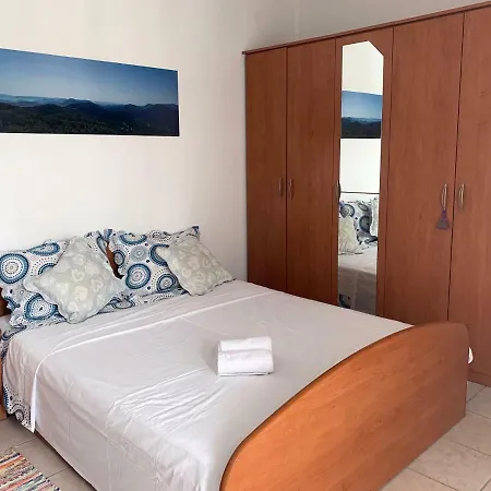 Apartment Zika